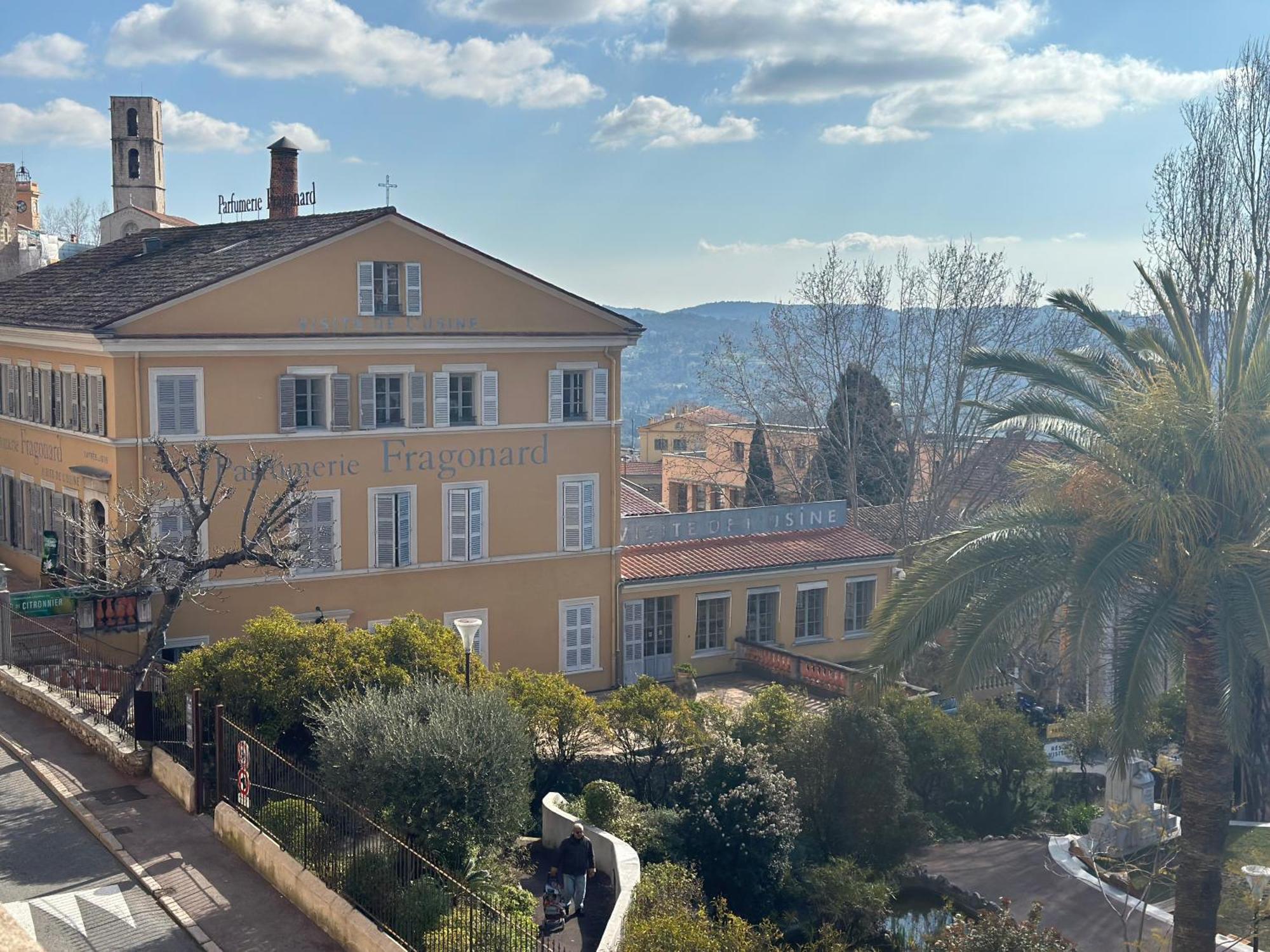 2 Pieces Vue Mer A Proximite Des Parfumeries Grasse Exterior photo